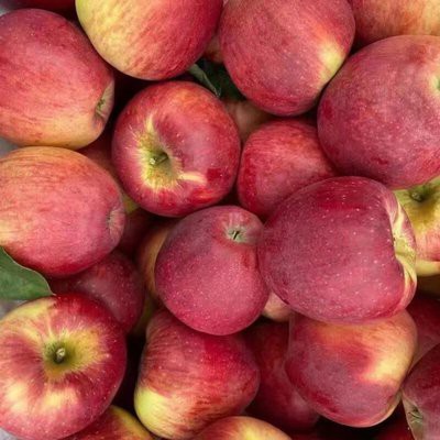 red apple price