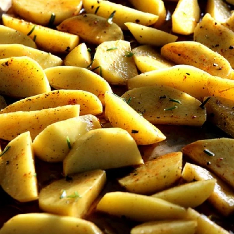 baked-potatoes-417995640 baked-potatoes-417995640